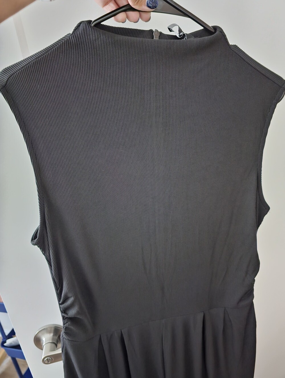 PrettyGarden Chic classic Black Sleeveless Jumpsuit mock neck - Picture 9 of 10